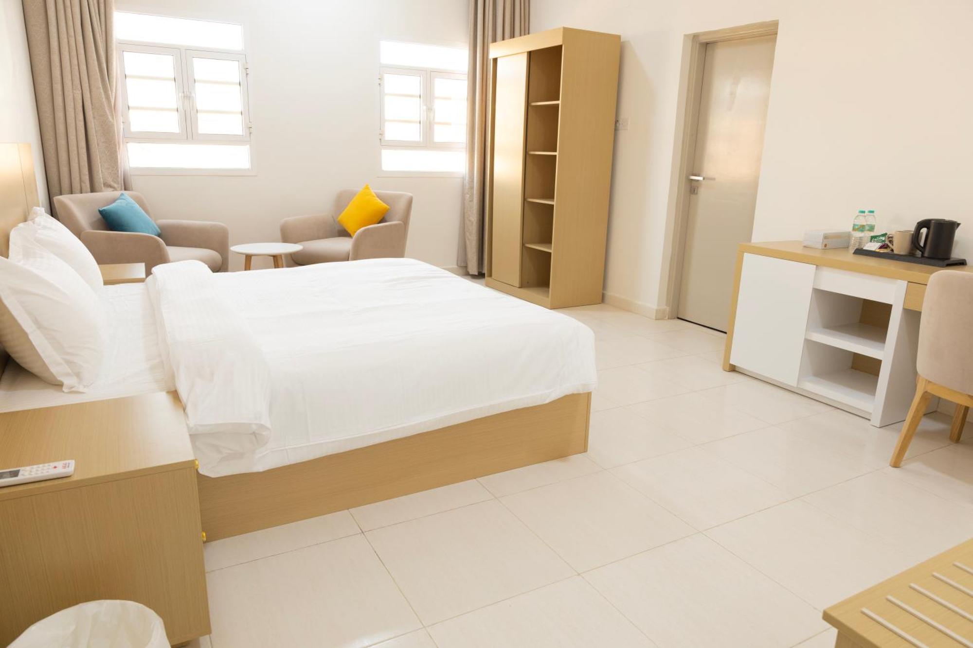 Riviera , Aparthotel Sur